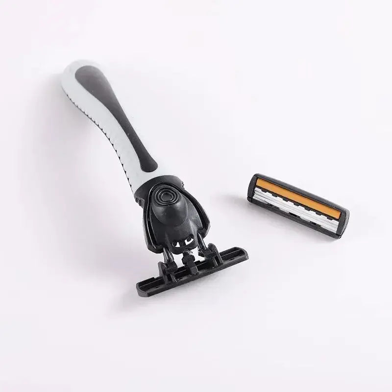 Reusable Razor with 3 Layer Blades